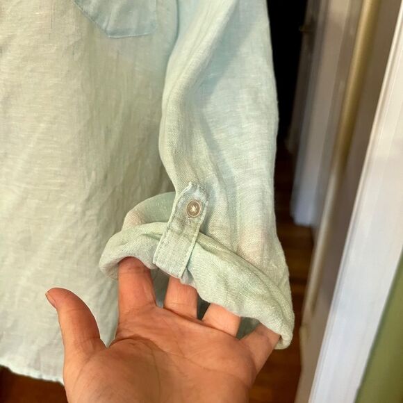 GUC Lilly Pulitzer Key Largo Linen Top Shirt Blouse Whisper Blue Size SMALL - Picture 5 of 5